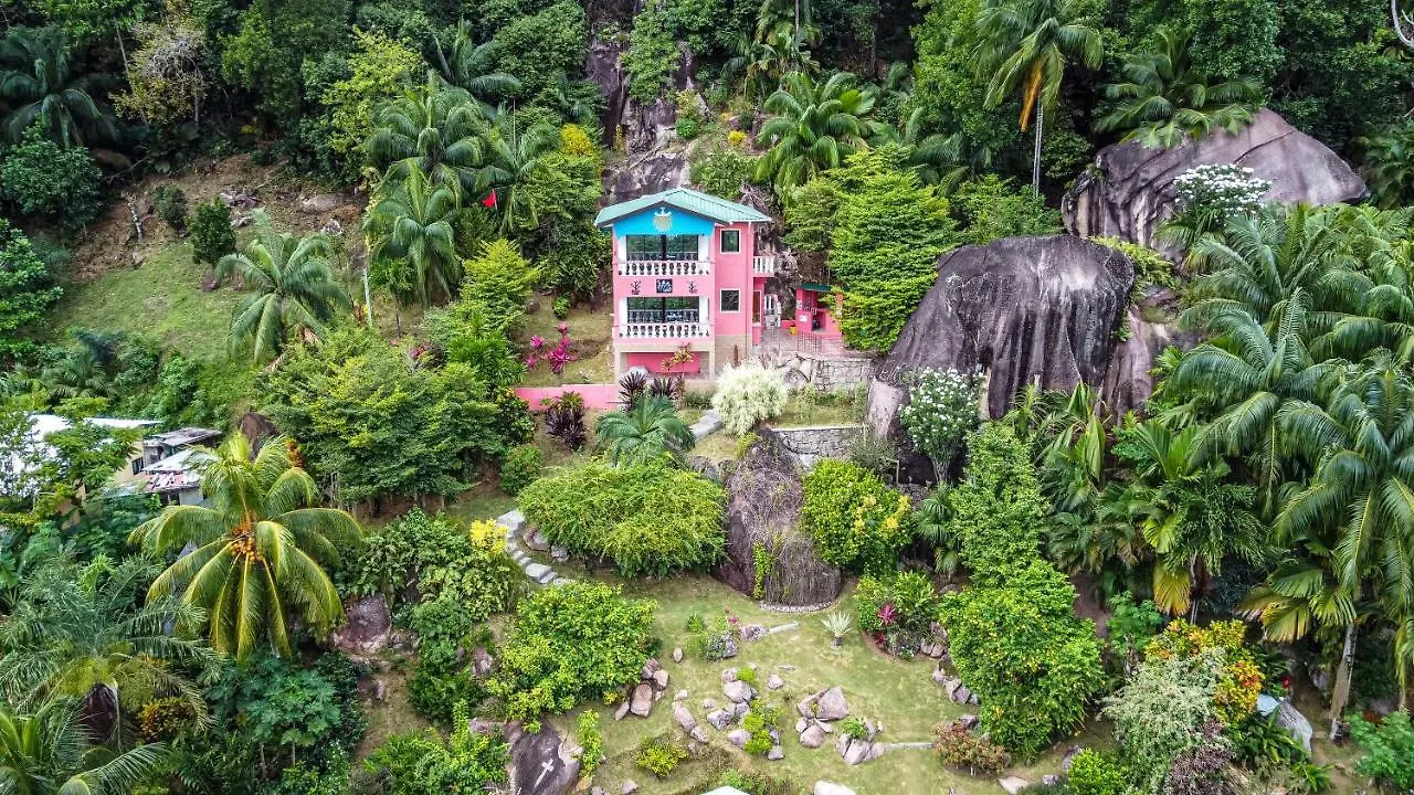 Les Elles Guesthouse Self Catering Baie Lazare