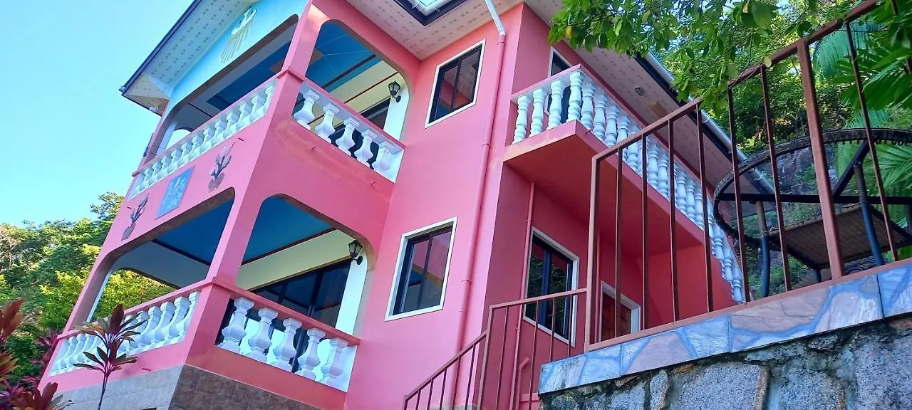 Les Elles Guesthouse Self Catering Baie Lazare