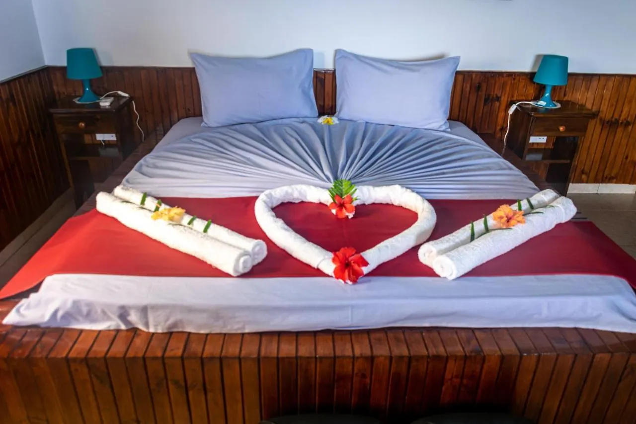 Les Elles Guesthouse Self Catering Baie Lazare  Baie Lazare (Mahe)
