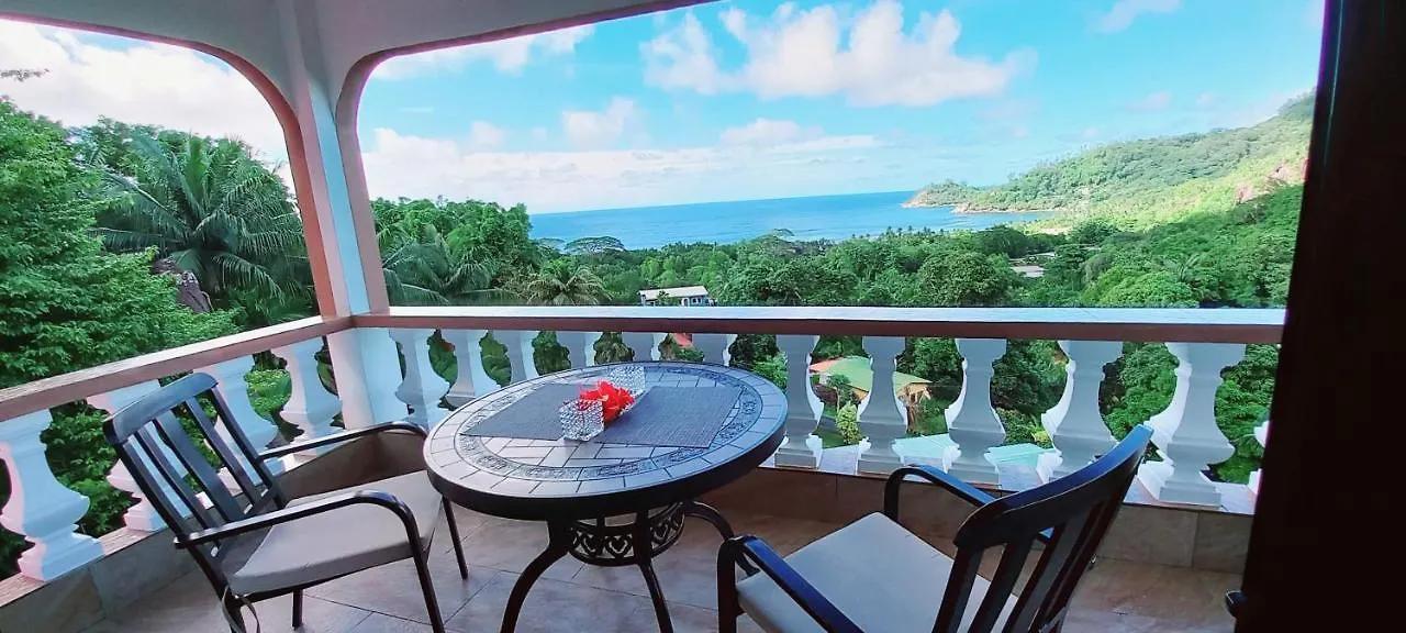 Maison d'hôtes Les Elles Guesthouse Self Catering Baie Lazare