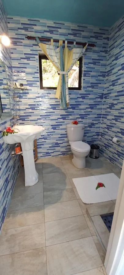 Les Elles Guesthouse Self Catering Baie Lazare  Maison d'hôtes Baie Lazare (Mahe)