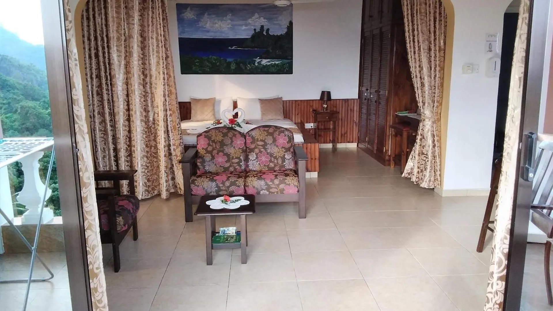 Maison d'hôtes Les Elles Guesthouse Self Catering Baie Lazare