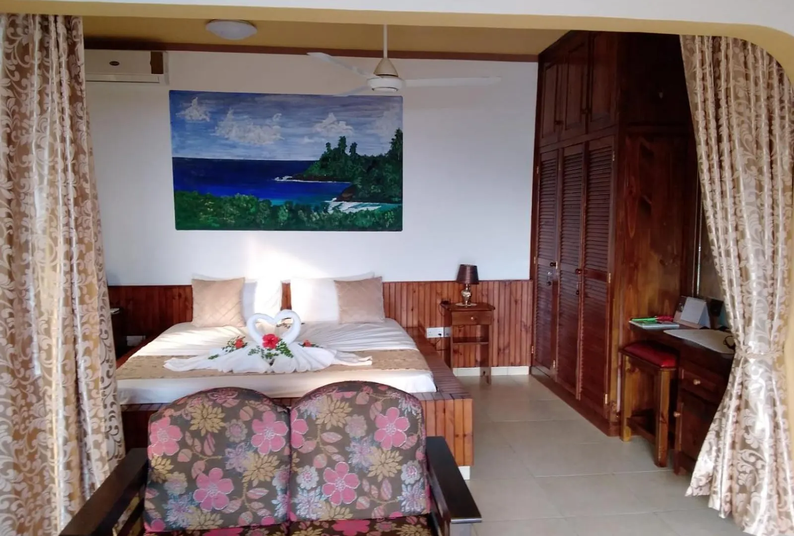 Les Elles Guesthouse Self Catering Baie Lazare  Seychelles